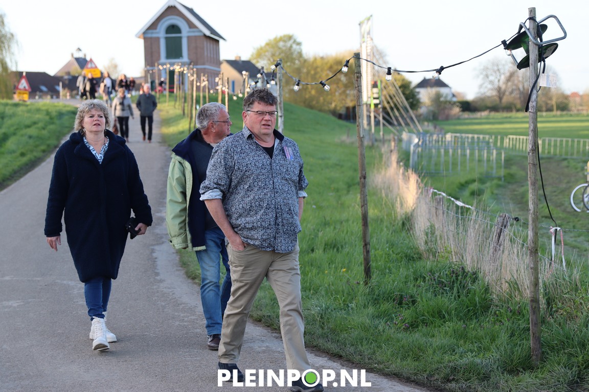 Donderdagavond 13 04 2023              (8)